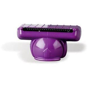 3M single-use pivoting clipper blade assembly with sharp cutting edges and durable plastic housing for precise grooming.