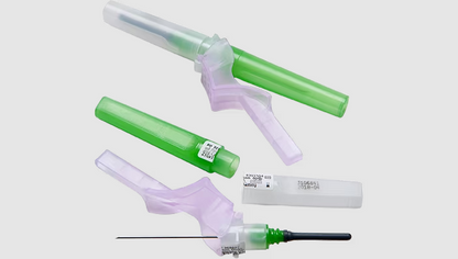 BD Vacutainer Eclipse blood collection needle 21g x 1.25 inch, sterile, packaged in a box for medical blood draws