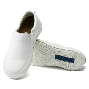 Birkenstock QO 400 microfiber slipper showing a comfortable slip-on design with soft microfiber material and textured sole.