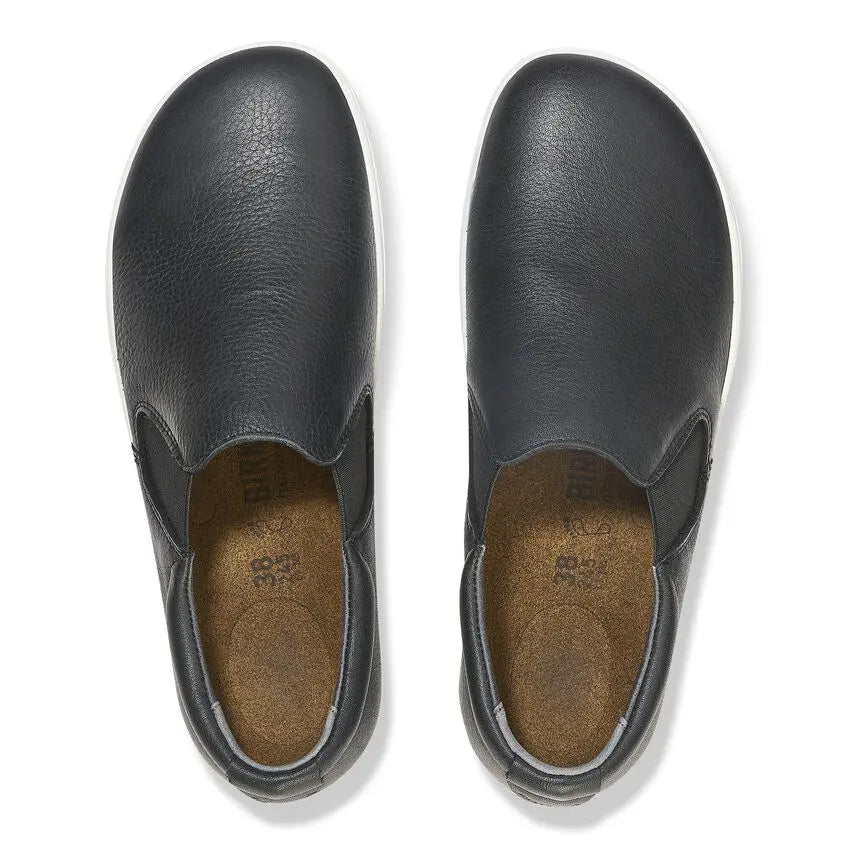 Birkenstock QO 400 footwear showing stylish sandal design with adjustable straps and comfortable footbed.