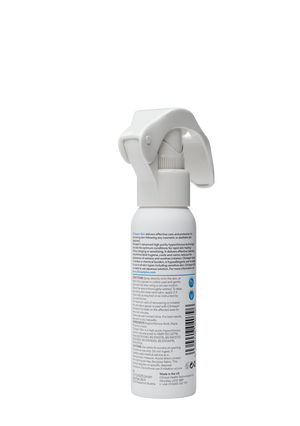 Clinisept Skin 100ml bottle with clear label and blue cap, used for skin cleansing and soothing skincare routines.