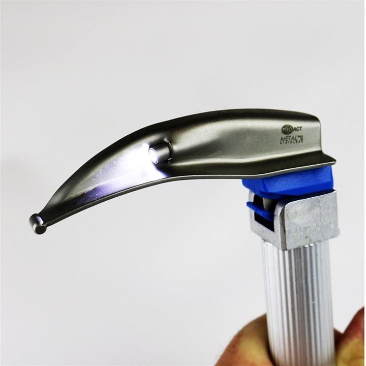 Metal Max+ Combi laryngoscope blade and pediatric handle MAC 1, shown in a pack of 10, with stainless steel construction.