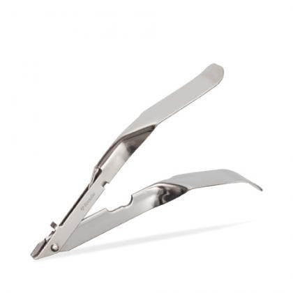 Sterile Rocialle staple and clip remover with a single tool, designed for safe removal of staples and clips in medical settings.