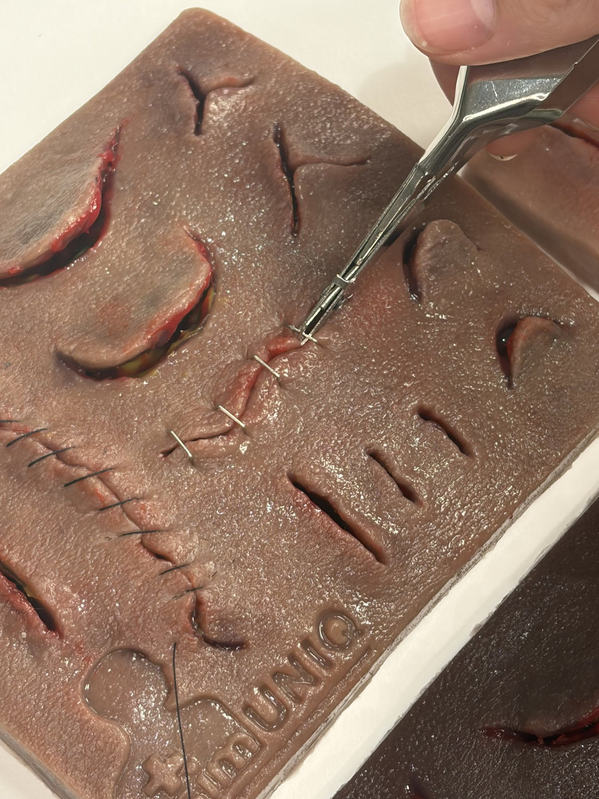 SimUniq Suture-IQ Suture Practice Pad – 12 Wound Skin Closure Trainer