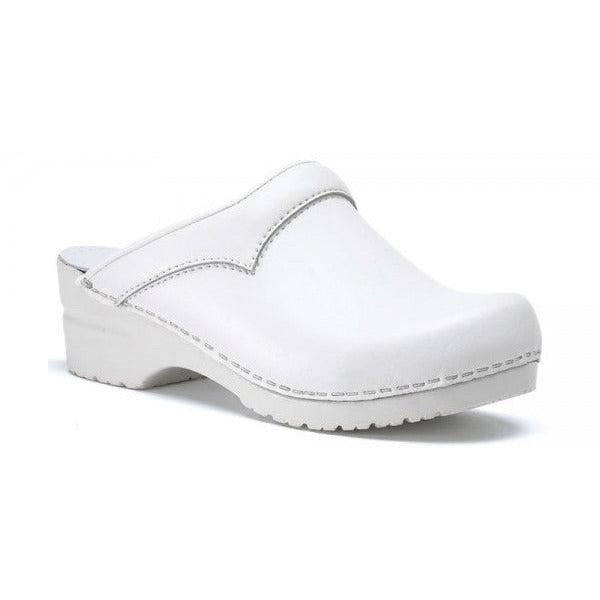 Toffeln Flexi Klog white medical clogs in size 6.5, featuring slip-resistant soles and ergonomic design.