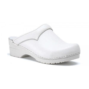 Toffeln Flexi Klog white medical clogs in size 6.5, featuring slip-resistant soles and ergonomic design.